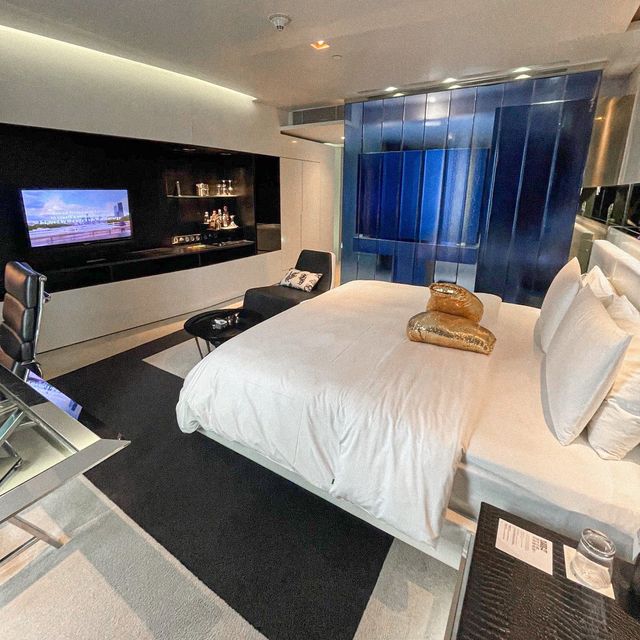 W Bangkok Hotel - ที่พักใจกลางเมืองย่านสาทร