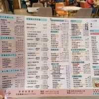 屏東早午餐推薦 咕嘰咕嘰早午餐分享 用餐環境衛生、寬敞、舒適 服務周到