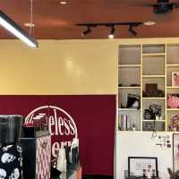 Homeless Gallery 🧋☕️ คาเฟ่ใหม่ปัตตานี 
