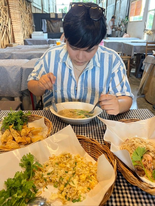 ร้าน วิลล่าวาราลี