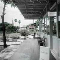 คาเฟ่คาใจไปด้วยกันไหม…