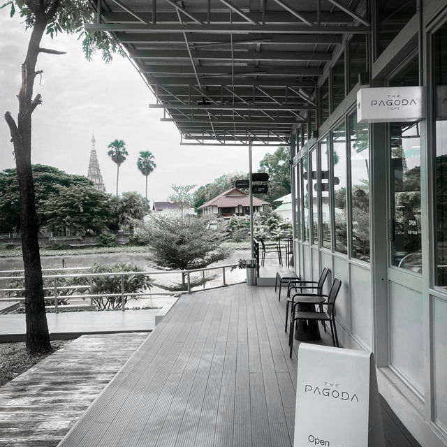 คาเฟ่คาใจไปด้วยกันไหม…