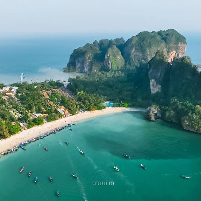 เที่ยวเกาะพีพี – Phi Phi Island 🏝️🛥️