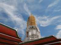 สักการะพระพุทธชินราช พิษณุโลก