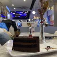 Unleashing Creativity at Café de Paris