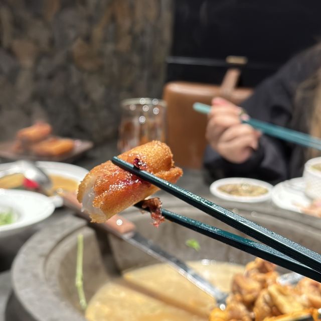 👀被火鍋耽誤嘅炸鮮奶|芸山季野菌火鍋 👀被火鍋耽誤嘅炸鮮奶|芸山季野菌火鍋