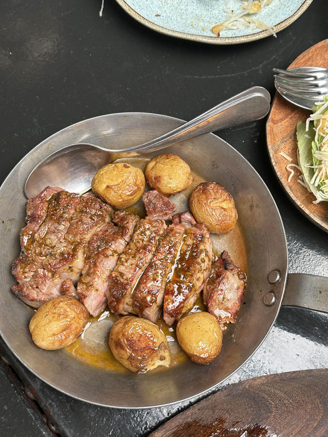 포르투 간다면 맛집 칸티나32 무조건.