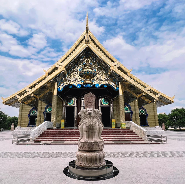 วัดพระพุทธแสงธรรม