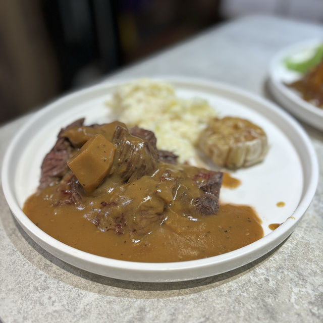 銅鑼灣茶餐廳 板燒美國頂級風門牛柳套餐$188