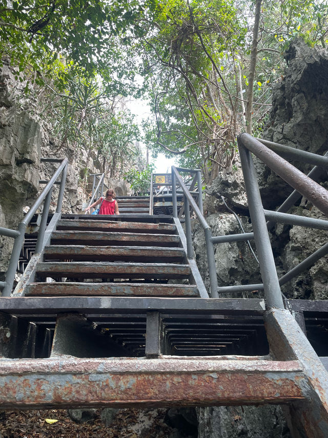 ทะเลใน | หมู่เกาะอ่างทอง