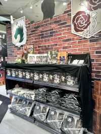 งาน "Attack on Titan, 10th Anniversary"สาวกไททัน