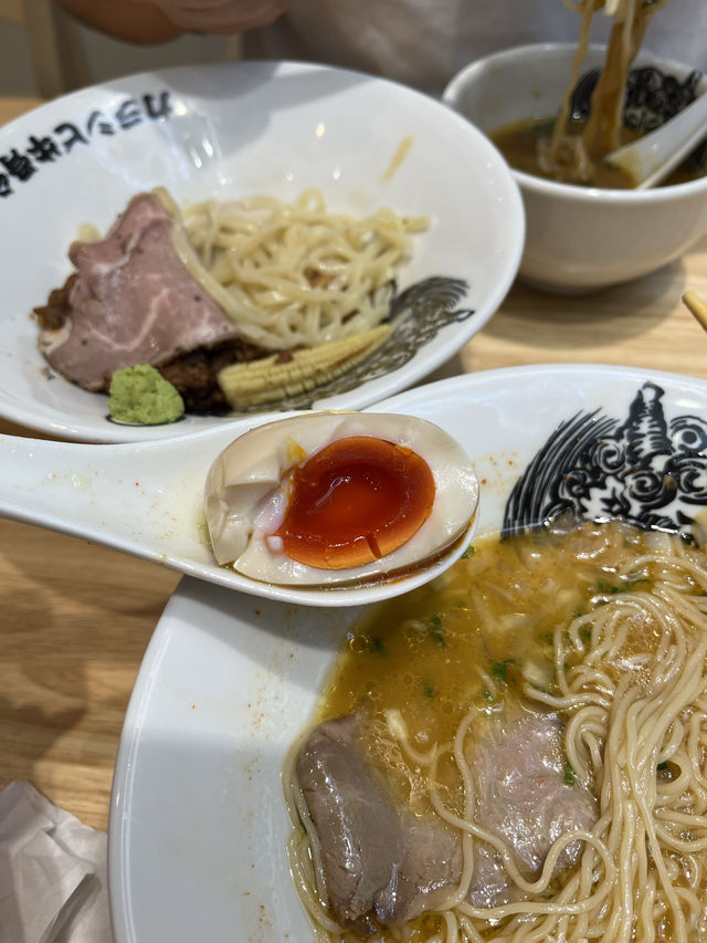 🍜香港首發！日本🇯🇵過江龍「鬼金棒牛骨湯拉麵」