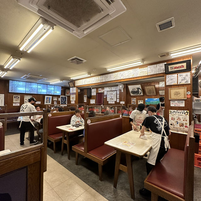 【沖縄】那覇のステーキ屋さんといえばココ！アメリカンな雰囲気のお店！