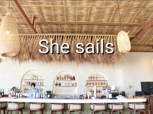 เที่ยวทานกาแฟที่ She Sails Cafe