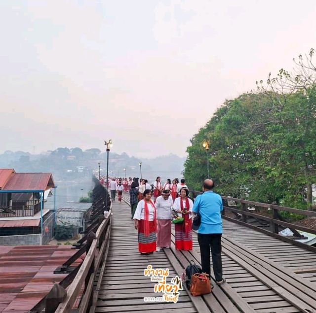 เที่ยวสะพานมอญยามเช้า สังขละบุรี