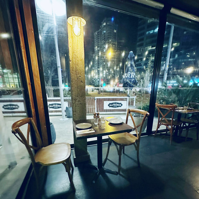 Alfresco Italian Restaurant @ Surfer’s Paradise Gold Coast 🇦🇺