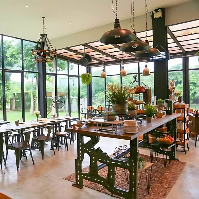 🏘️ The Tryst River Kwai  ฮิลใจริมแคว