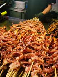 Famous BBQ : RONG SHU YUAN ZHONGSHAN ROAD