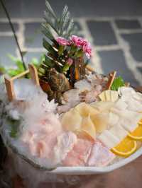 黑珍珠火鍋店 | 龍蝦花膠雞湯底