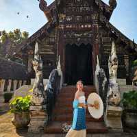 ไปเป็นสาวเหนือถ่ายรูปกับสถาปัตยกรรมที่สวยงามกัน
