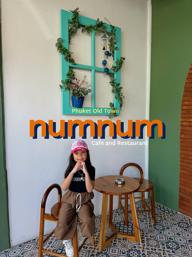 ร้านอาหารในย่านเมืองเก่าภูเก็ต
