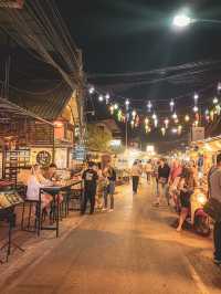 Pai Walking Street: A Vibrant Nighttime Bazaar