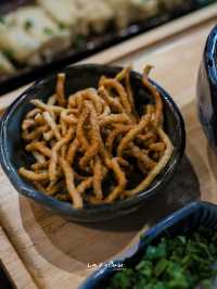 Khao-Sō-i ข้าวซอยร้านดังจากเชียงใหม่ ที่สีลม