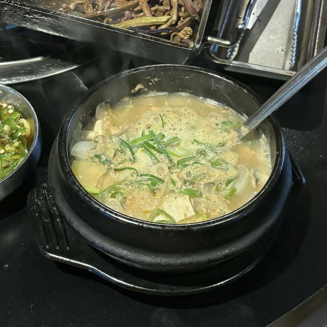 【韓国旅行🇰🇷/ソウル】現地韓国人で賑わう絶品お肉のお店🥩
