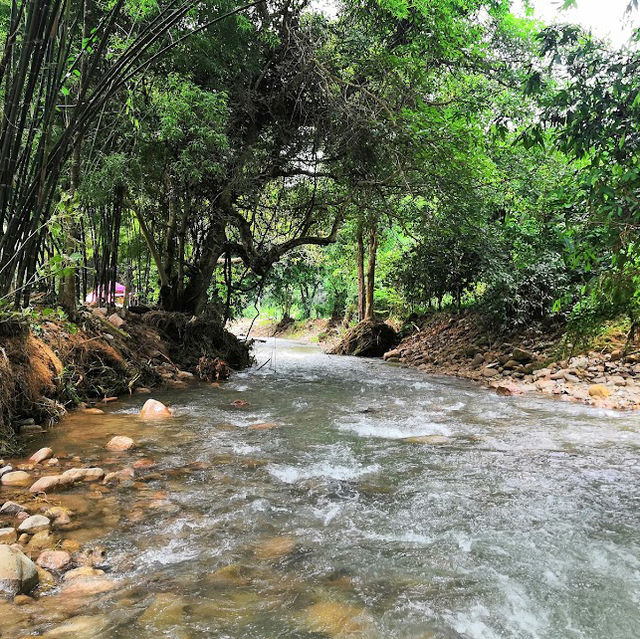 📍💦 กลิ่นไอดิน