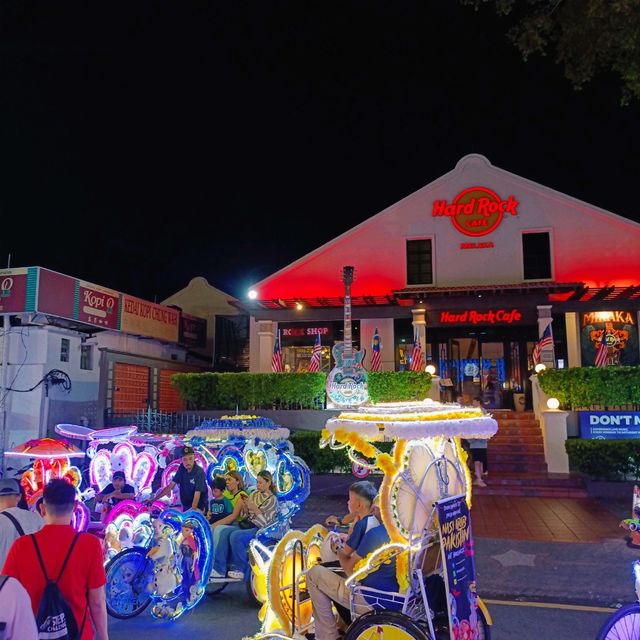 Jonker Street, a good place for shopping and local food experience