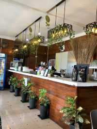 Omare Boutique Cafe