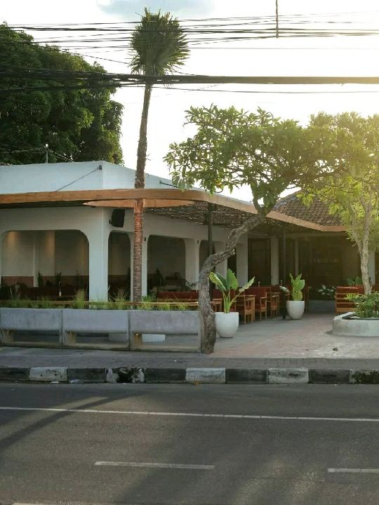 Kaluma Sanur Cafe