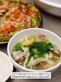 【 市庁 / ソウル 】人気のデカすぎるカルグクスと海鮮チヂミを食べてきた！