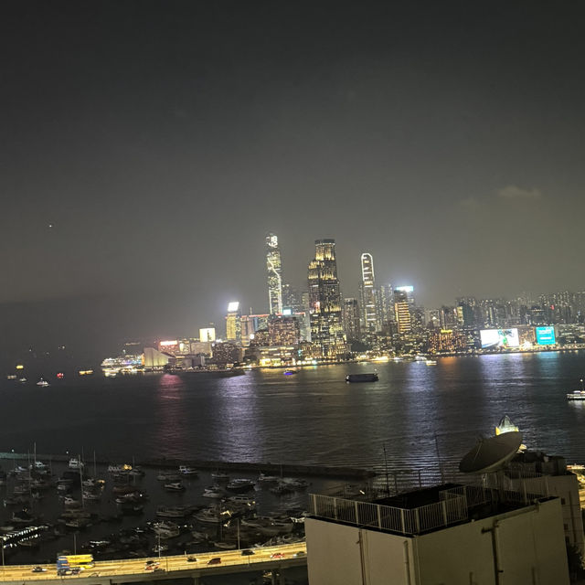 維港美景伴你吃鐵板燒～宴·鐡板燒