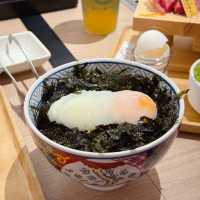 外星人主題👽路軌燒肉餐廳💕