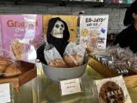 เที่ยวฮาโลวีน จิบกาแฟ ,,, Kays Espresso bar🎃👻