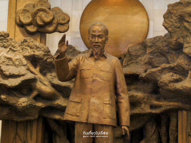 สุสานโฮจิมินห์ สถานที่แห่งความเคารพในเวียดนาม