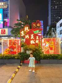 Guangzhou most bustling street 🚧