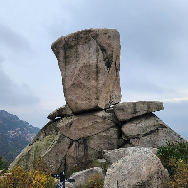 Bukhansan: A Rewarding Hike in Seoul ⭐️