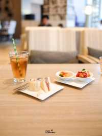 พักผ่อนสุดหรู บรรยากาศสุดชิล @Holiday Inn Pattaya