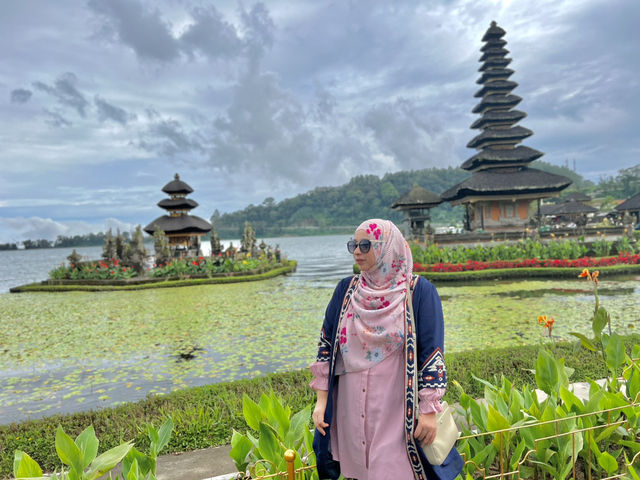 วัดอูลันดานูบราตัน (Pura Ulun Danu Bratan)