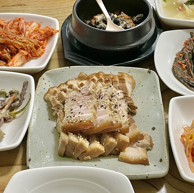 추천하고 싶은 공주의 최고 가성비 한식집 - 왕궁쌈밥