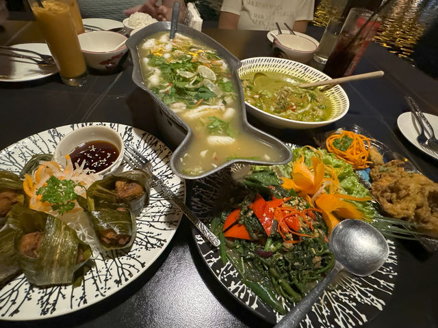 A’Han Oriental Thai Seafood, Monkey Canopy