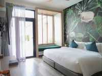 Emmarin Villa เป็นLuxury Pool Villa อยู่หาดแสงอรุณ