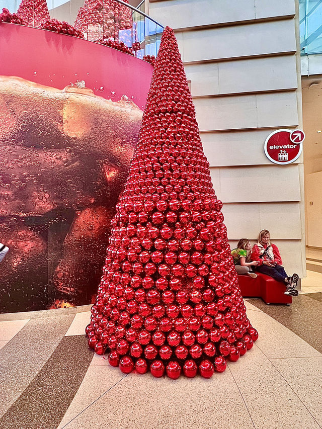 ［聖誕節🎄］World of Coca-Cola-紅色聖誕樹🥤