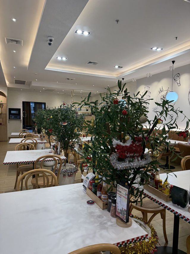 IT’s EZY by chef thanom ร้านอาหารอิตาเลียน 