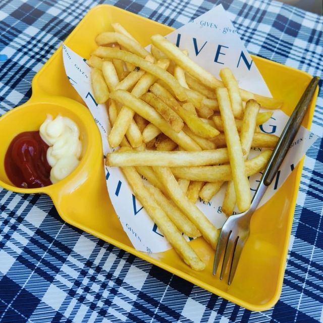 ☕ Given Cafe