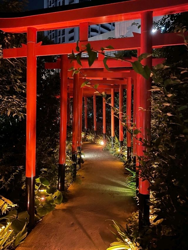 【大都会の中で楽しむ温泉】
