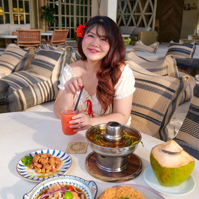 🤎Glass House Boho ร้านอาหารและคาเฟ่ ริมทะเลพัทยา