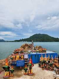 เจดีย์กลางน้ำ 🛕🌊 จันทบุรี